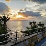 Apartment Home2book & Palmas *